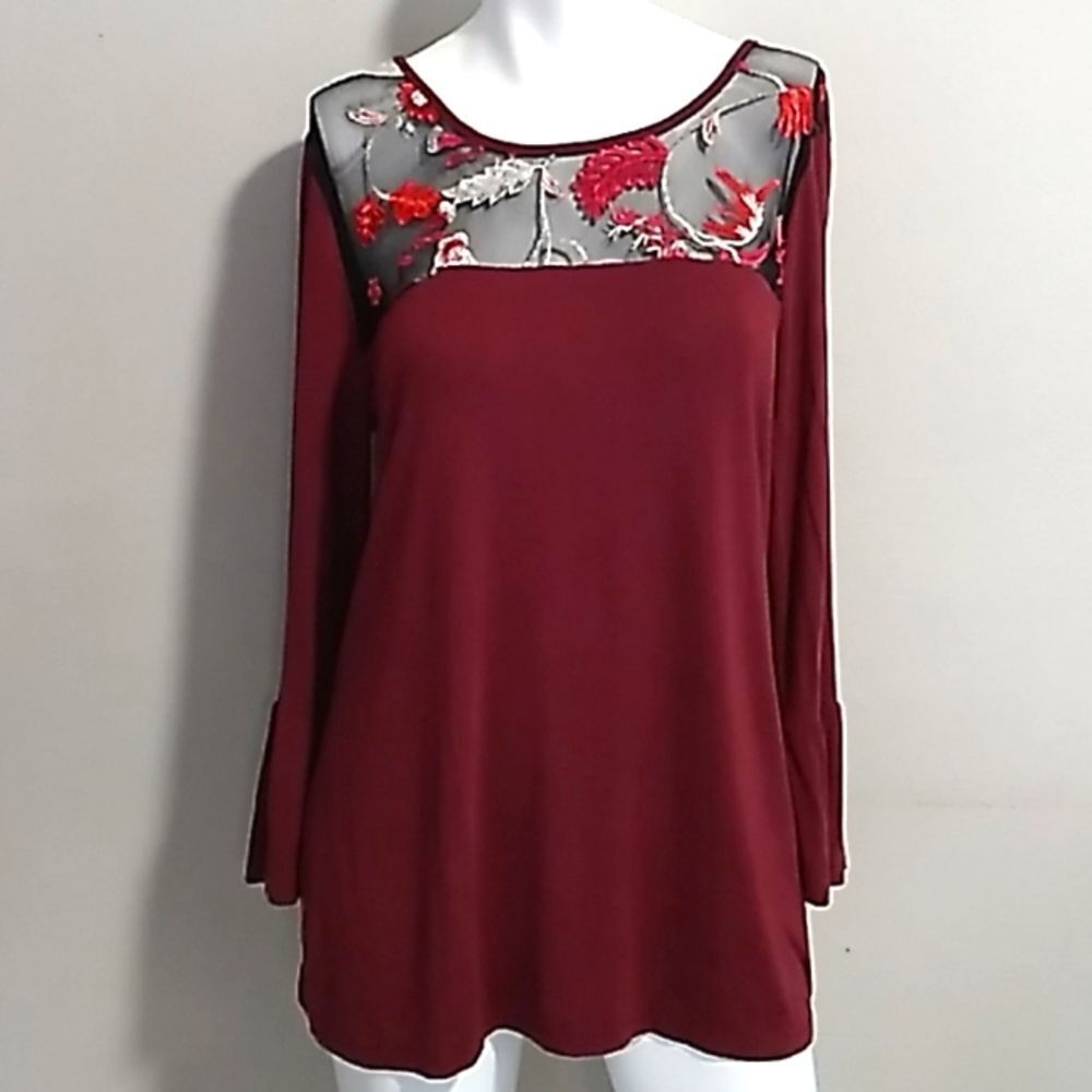 Verve Ami Burgandy/Lace Embroidered Top.
